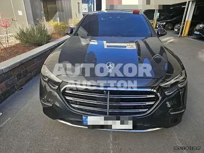 2024, Mercedes-Benz / e300, 15887 км., gas