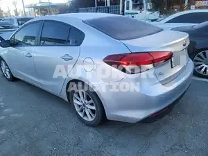 2016, BMW / Z1, 120024 км., gas, 1600 куб.см.