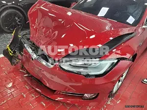 2018, Tesla / Model S, VIN: 5YJSA1E26JF257785, 42657 км., electric