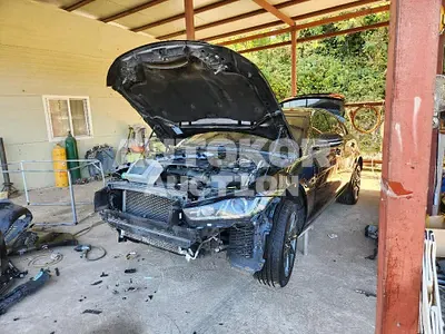 2017, Jaguar / XE, VIN: SAJAB4BN7HA944481, 84946 км., diesel, 1999 куб.см.
