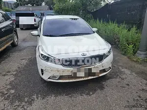 2016, BMW / Z1, VIN: KNAFJ412BGA627566, 70000 км., gas