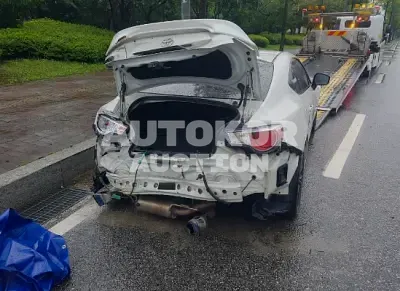 2015, Audi / A8, VIN: JF1ZNAC13F9707204, 91215 км., gas