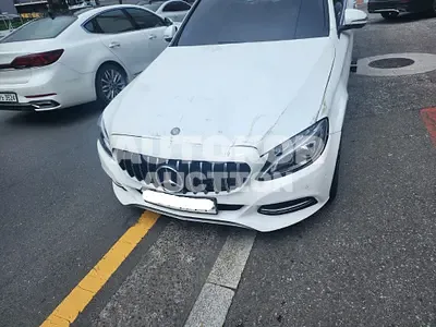 2015, Mercedes-Benz / C 200, VIN: WDDWF4CB1FF034568, 99500 км., gas