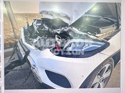 2019, Mercedes-Benz / glc300 coupe, VIN: WDC0J4KB4KF494943, 151805 км., gas