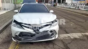 2020, Toyota / Camry, VIN: JTNB11HKXM3122172, 40000 км., gas