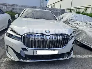 2022, BMW / 740, VIN: WBA7D2105NCJ72699, diesel