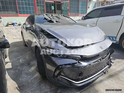 2023, Toyota / Crown, 30000 км., hybrid