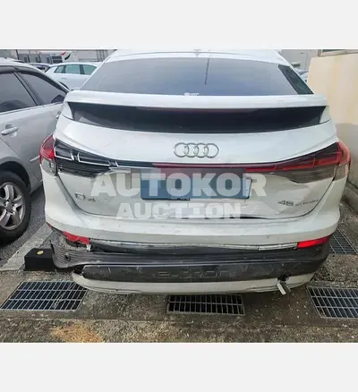2025, Audi / q4 e-tron, 39207 км., electric