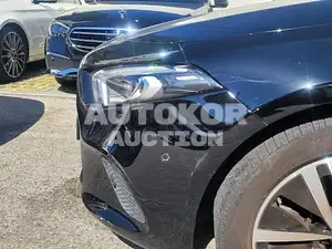2021, Mercedes-Benz / A 220, unknown