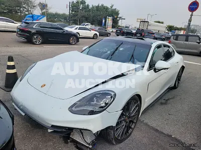 2023, Porsche / Panamera, VIN: WP0AJ2975PL103324, 3283 км., gas