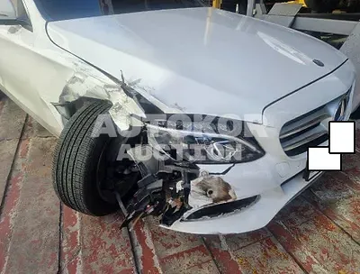 2015, Mercedes-Benz / C 200, VIN: WDDWF4CB0FF069165, 86826 км., gas
