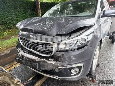 2017, Kia / Carnival, VIN: KNAMC81ABHS323400, diesel