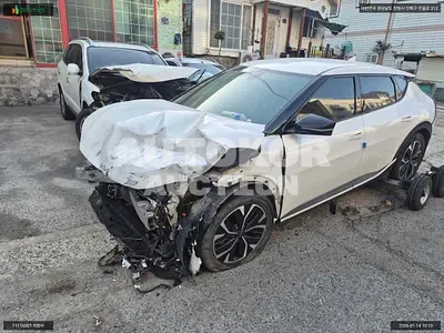 2022, Kia / ev6, VIN: KNAC281CPNA048456, 225974 км., electric