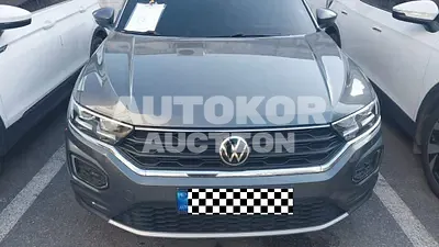 2021, Volkswagen / T-Roc, VIN: WVGZZZA1ZMV033949, 69171 км., diesel, 1968 куб.см.