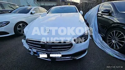 2023, Mercedes-Benz / e300, VIN: W1KZF5EB2PB099924, hybrid