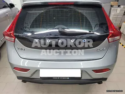 2017, Volvo / V40, VIN: YV1MVA8KDH2376845, 75708 км., diesel