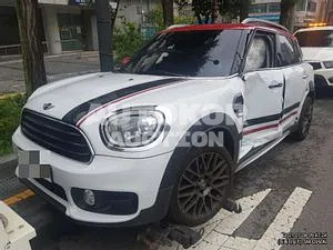 2017, MINI / Countryman, VIN: WMWYT9103J3E49167, 24726 км., diesel