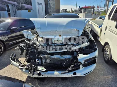 2023, Porsche / Cayenne, 57909 км., gas