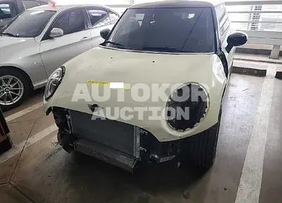 2021, MINI / Cooper, VIN: WMWXR7106M2N30623, 14104 км., gas