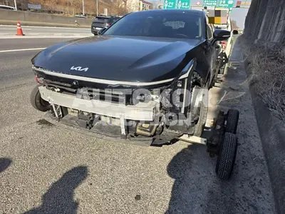 2025, Kia / K8, 10000 км., gas, 2500 куб.см.