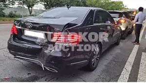 2015, Mercedes-Benz / E 220, VIN: WDDHF0CB3GB211776, diesel