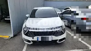 2022, Kia / Sportage, 1500 км., hybrid