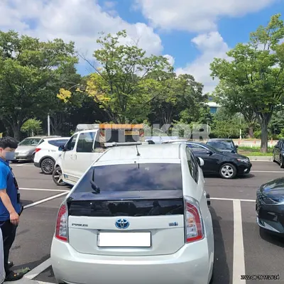 2015, Toyota / Prius, VIN: JTDKN3DU4F1899733, 58876 км., gas