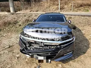 2019, Honda / Accord, VIN: 1HGCV3690KA510247, 104224 км., hybrid, 1993 куб.см.