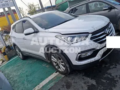 2017, Hyundai / Santa FE, VIN: KMHSW81UBHU717025, 144202 км., diesel
