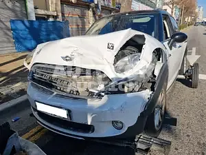 2015, MINI / Countryman, VIN: WMWXD5101GWT61658, diesel