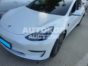 2022, Tesla / Model 3, VIN: 5YJ3E1EA5NF303192, electric, 1 куб.см.