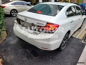 2015, Honda / Civic, VIN: 19XFB2670FE300055, 72616 км., gas
