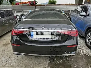 2021, Mercedes-Benz / S 350, 89031 км., gas
