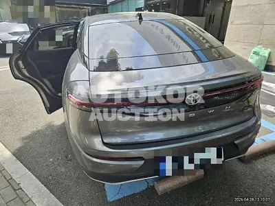2026, Toyota / Crown, 10000 км., hybrid