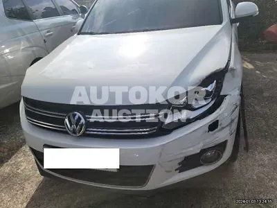 2015, Volkswagen / Tiguan, VIN: WVGZZZ5NZFW564133, 103440 км., diesel