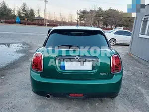2021, MINI / Cooper, VIN: WMWXV7108M2N78880, 40000 км., gas, 1500 куб.см.