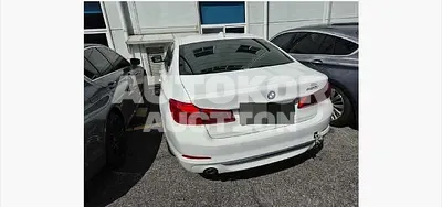 2020, BMW / 520, 26672 км., gas, 1999 куб.см.
