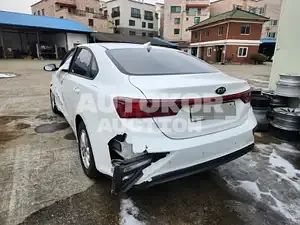 2020, BMW / Z1, gas