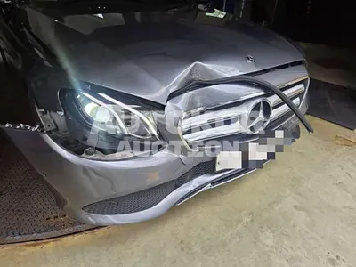 2018, Mercedes-Benz / E 300, 46781 км., gas
