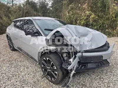 2025, Kia / ev6, VIN: KNAC581CPSA245507, 31863 км., electric