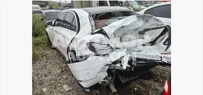 2019, Mercedes-Benz / E 300, 111779 км., gas, 1991 куб.см.