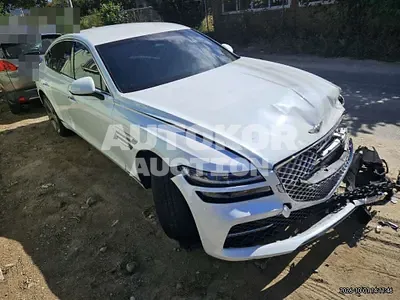 2022, Genesis / G80, 55000 км., gas, 2500 куб.см.