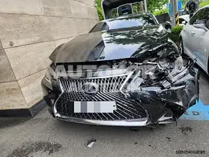 2017, Lexus / LS 500, 77975 км., hybrid