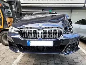 2022, BMW / 523, VIN: WBA11ES04NWX63801, hybrid