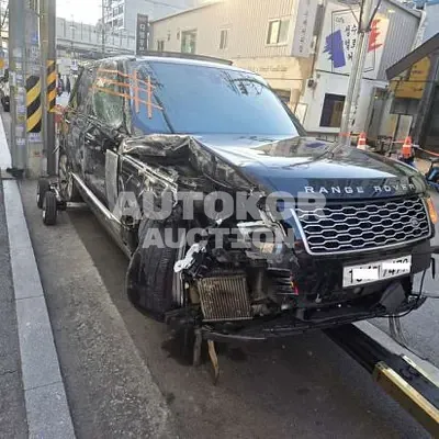 2020, Land Rover / range rover sdv8, VIN: SALGA3BJ2LA403858, 144183 км., diesel