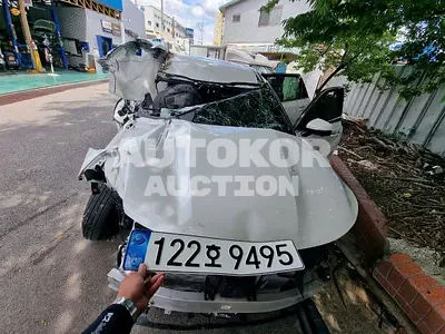 2022, Kia / Sorento, VIN: KNARK81GBNA070193, hybrid