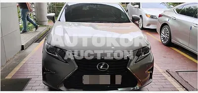 2017, Lexus / ES 300, 86931 км., hybrid, 2494 куб.см.