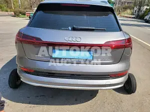2022, Audi / e-tron, VIN: WAUZZZGE7NB032018, 26159 км., electric