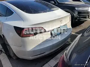 2020, Tesla / Model 3, VIN: 5YJ3E1EB1LF809771, electric
