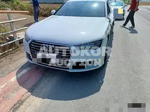 2016, Audi / 50, 200000 км., diesel